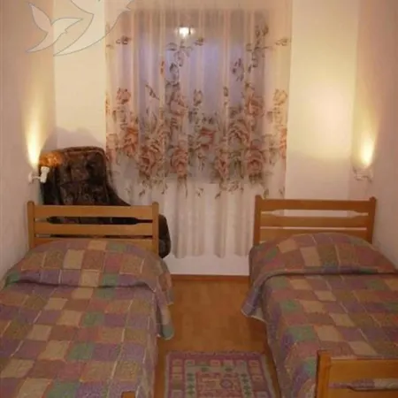 Fuer 4 Personen Ca 48 Qm In Marceljani, Istrien Bucht Von Rasa * 拉宾